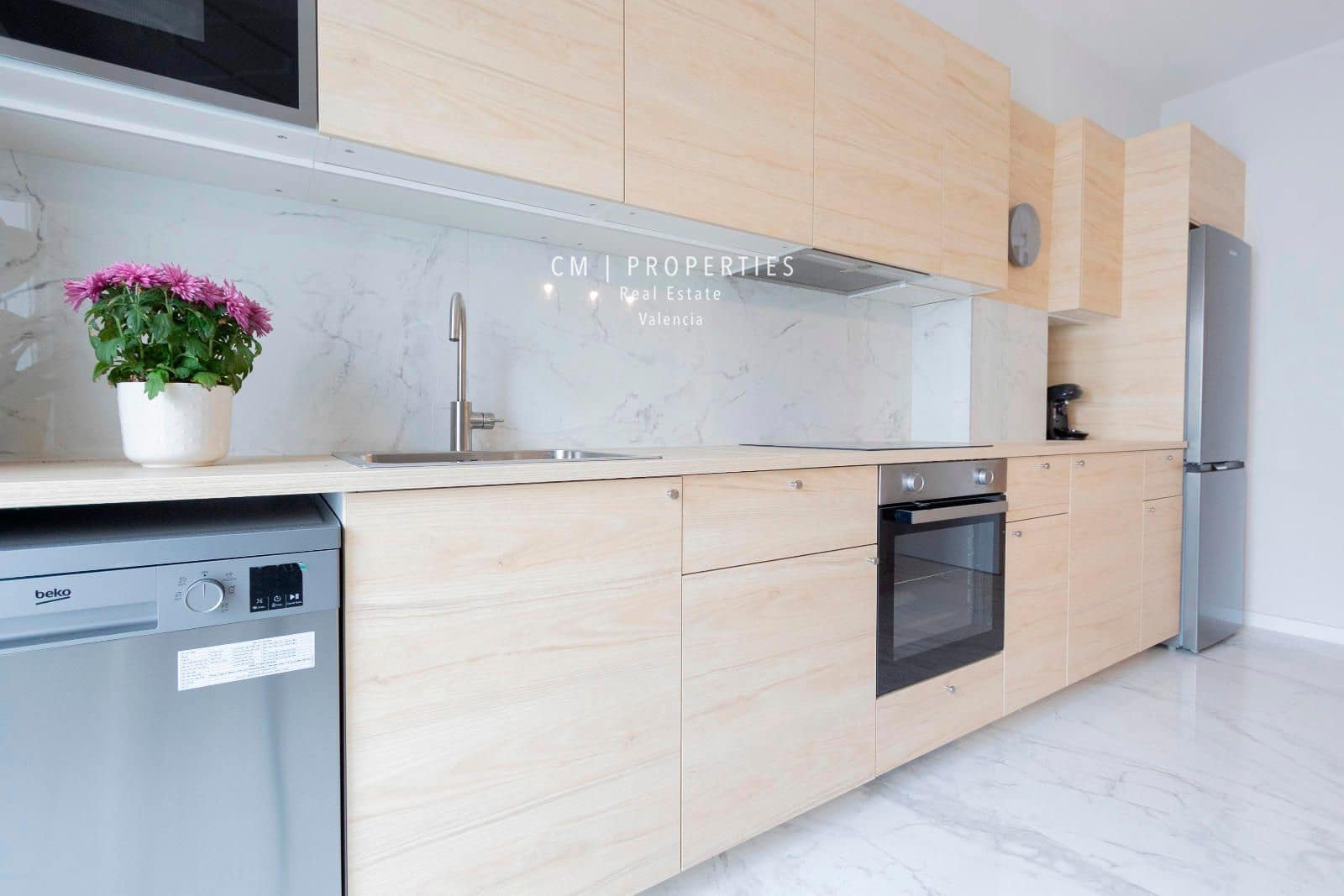 3 sovrum Lägenhet att hyra i Valencia stad - 2 500 € (Ref: 8333042)