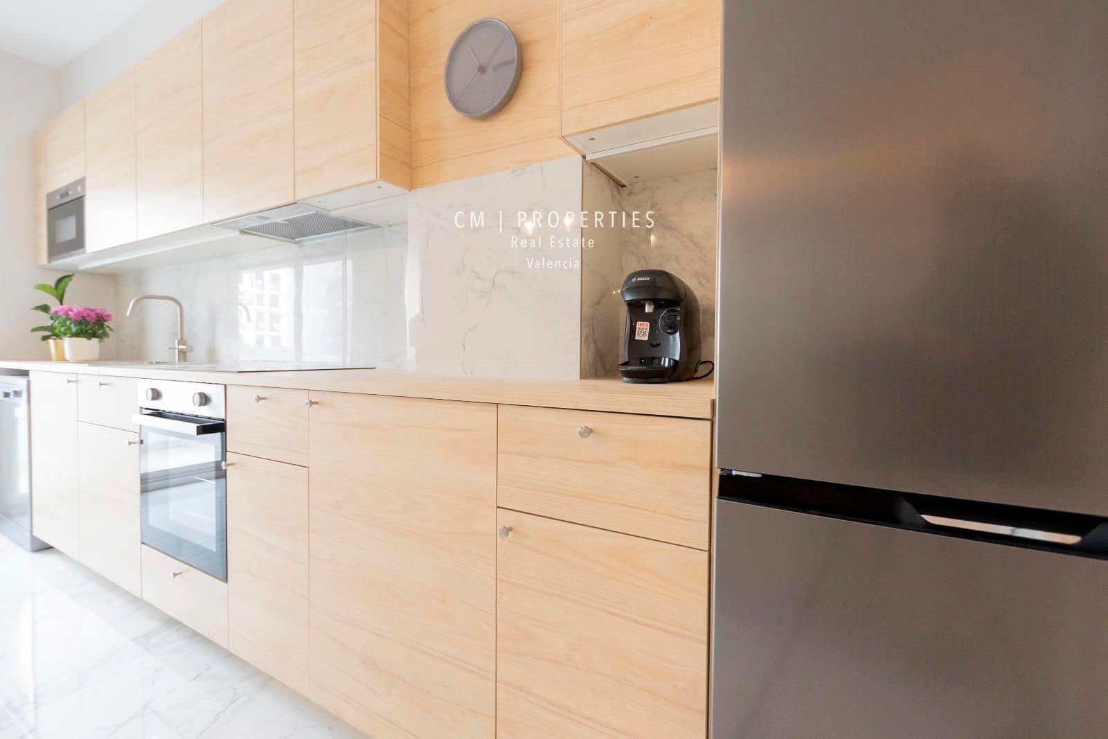 3 sovrum Lägenhet att hyra i Valencia stad - 2 500 € (Ref: 8333042)