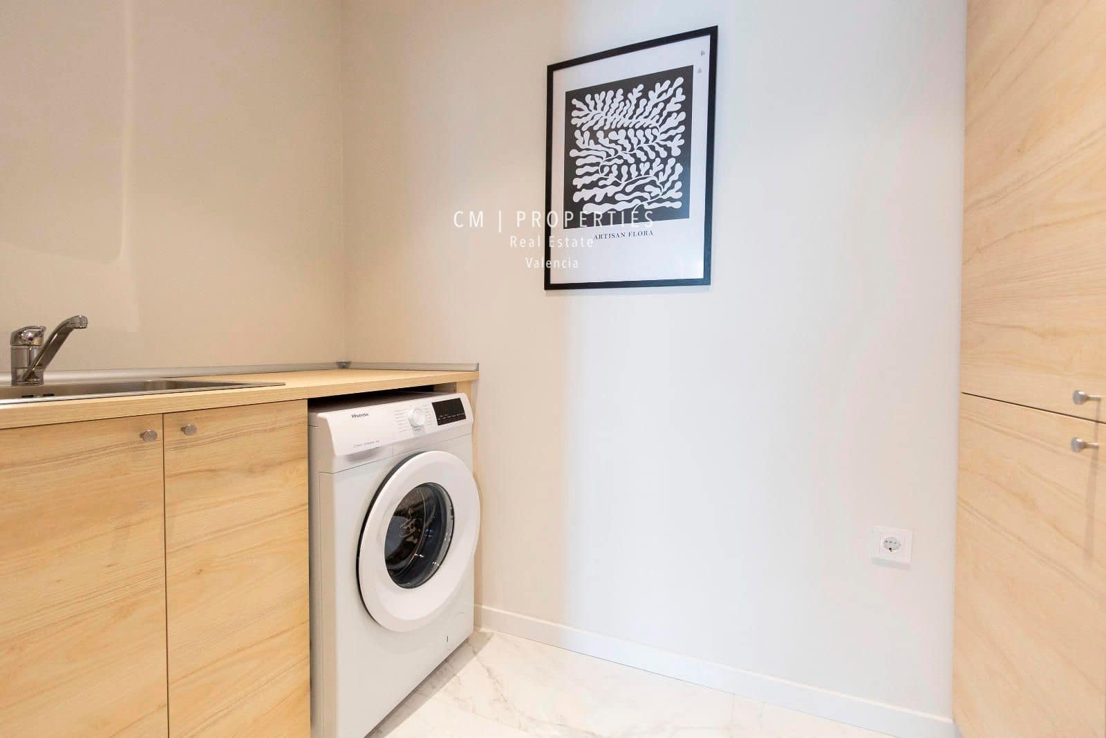 3 sovrum Lägenhet att hyra i Valencia stad - 2 500 € (Ref: 8333042)