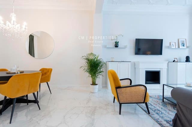 3 sovrum Lägenhet att hyra i Extramurs, Valencia stad - 2 500 € (Ref: 8333042)