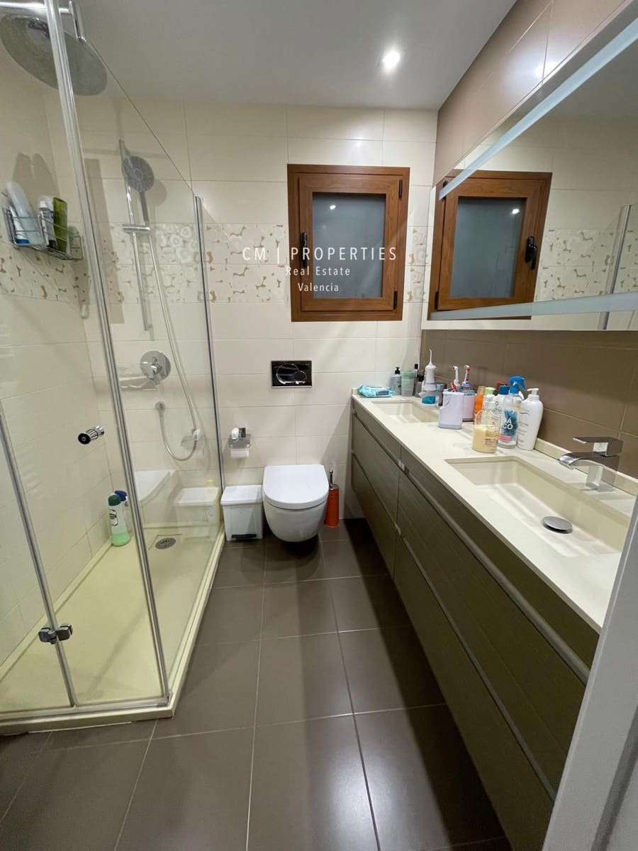 Maison de Ville de 2 chambres à louer à Denia avec piscine - 1 100 € (Ref: 8333053)