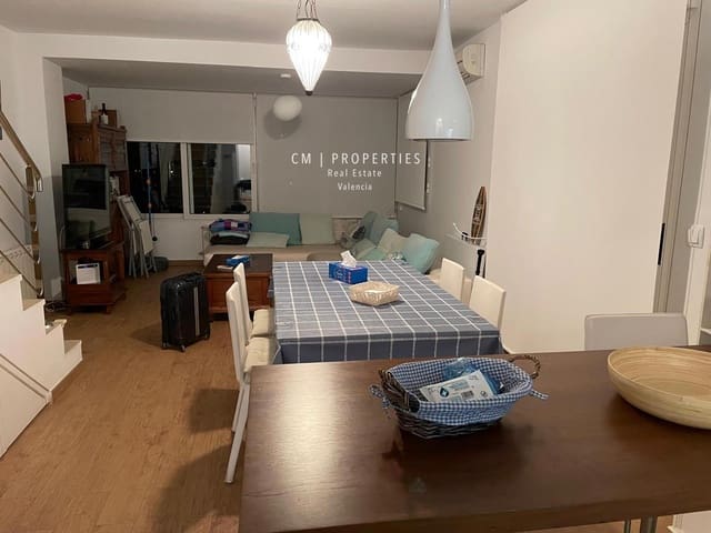 2 makuuhuone Omakotitalo vuokrattavana paikassa El Montgó, Dénia mukana uima-altaan - 1 100 € (Ref: 8333053)