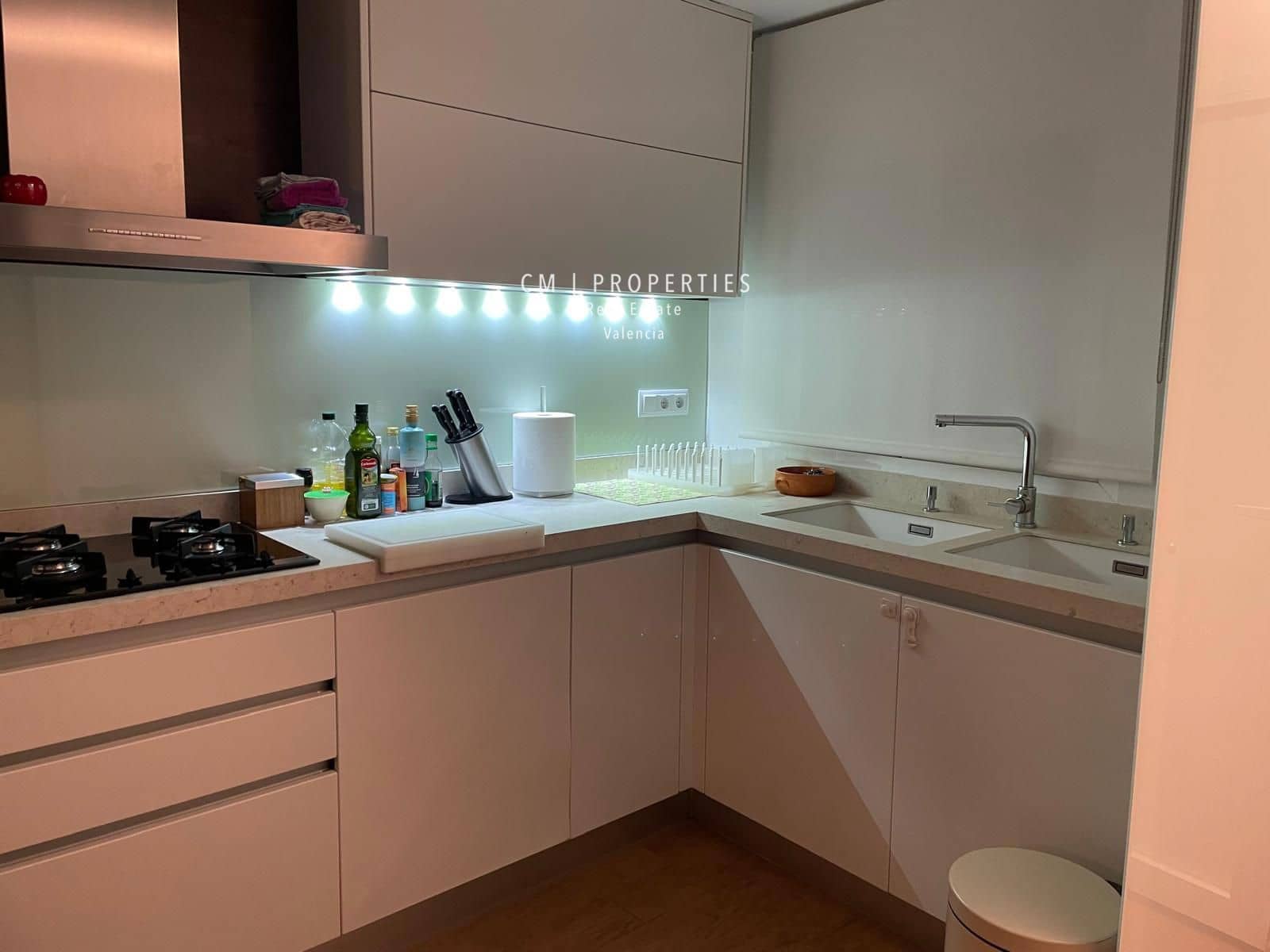 Maison de Ville de 2 chambres à louer à Denia avec piscine - 1 100 € (Ref: 8333053)