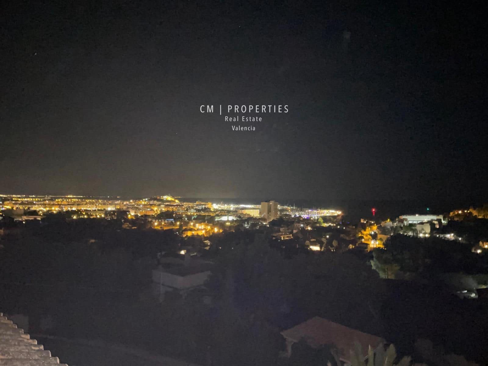 Maison de Ville de 2 chambres à louer à Denia avec piscine - 1 100 € (Ref: 8333053)