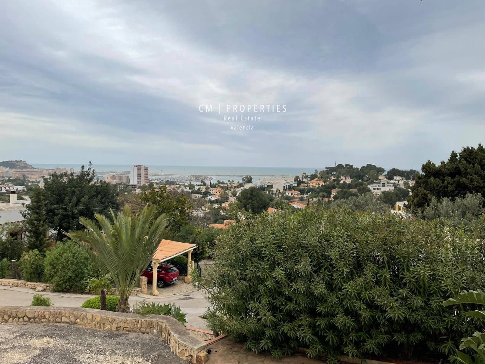 Maison de Ville de 2 chambres à louer à Denia avec piscine - 1 100 € (Ref: 8333053)