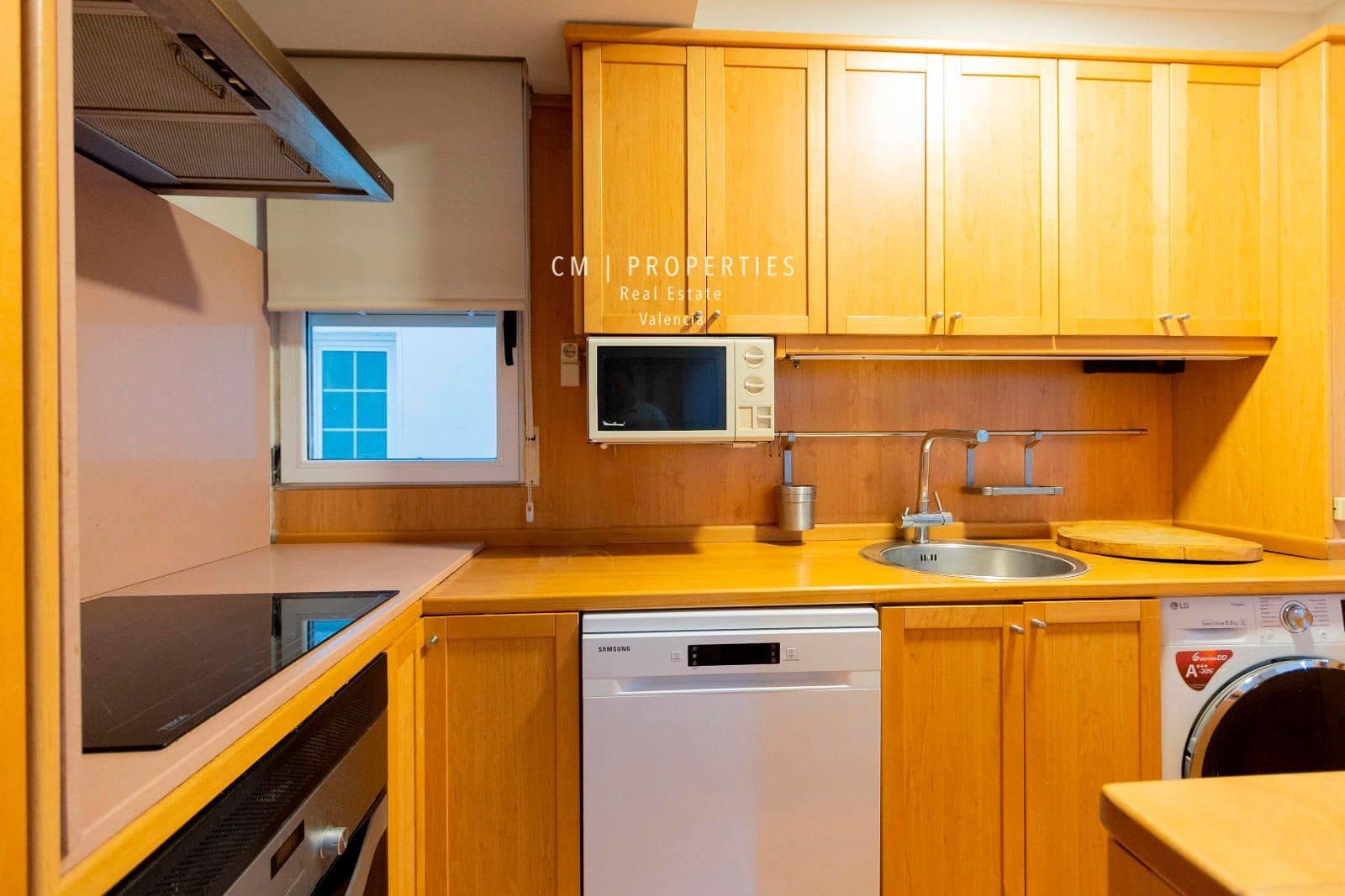 1 bedroom Flat for rent in Valencia city - € 1,200 (Ref: 8337320)