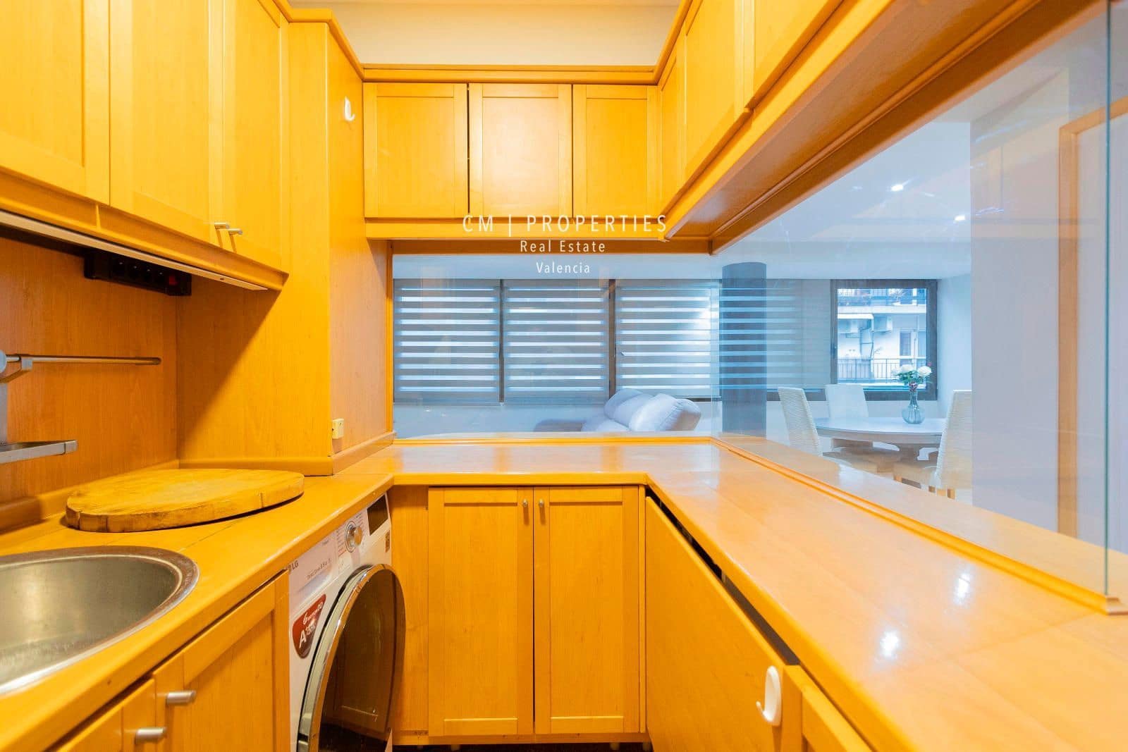 1 bedroom Flat for rent in Valencia city - € 1,200 (Ref: 8337320)