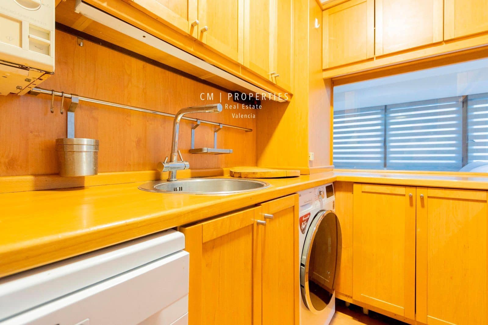 1 bedroom Flat for rent in Valencia city - € 1,200 (Ref: 8337320)