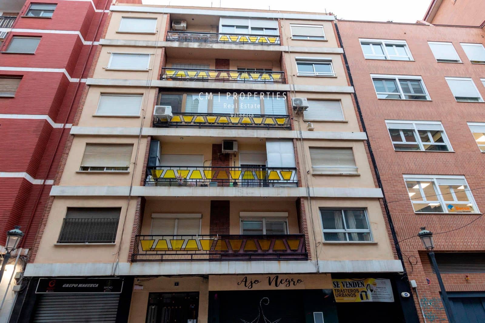1 bedroom Flat for rent in Valencia city - € 1,200 (Ref: 8337320)