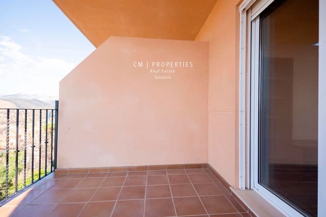 Chalet de 4 habitaciones en Torás en alquiler con piscina garaje - 750 € (Ref: 8343407)