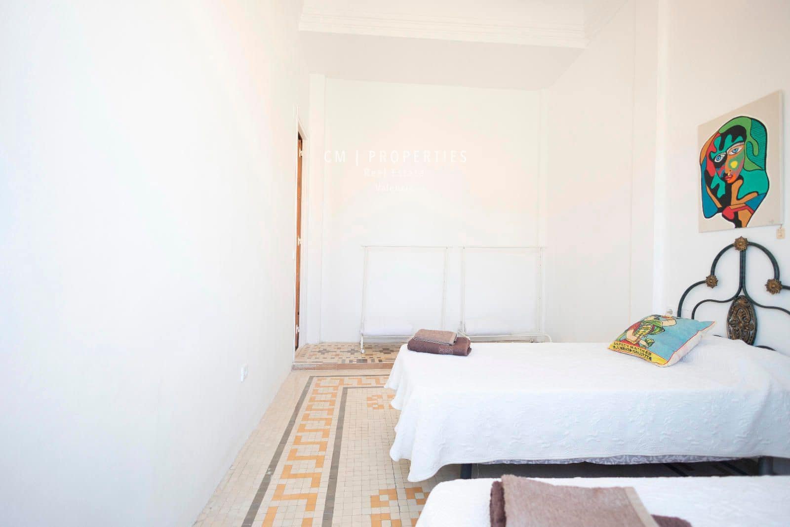 Penthouse de 3 chambres à louer à Valence ville - 2 700 € (Ref: 8343408)
