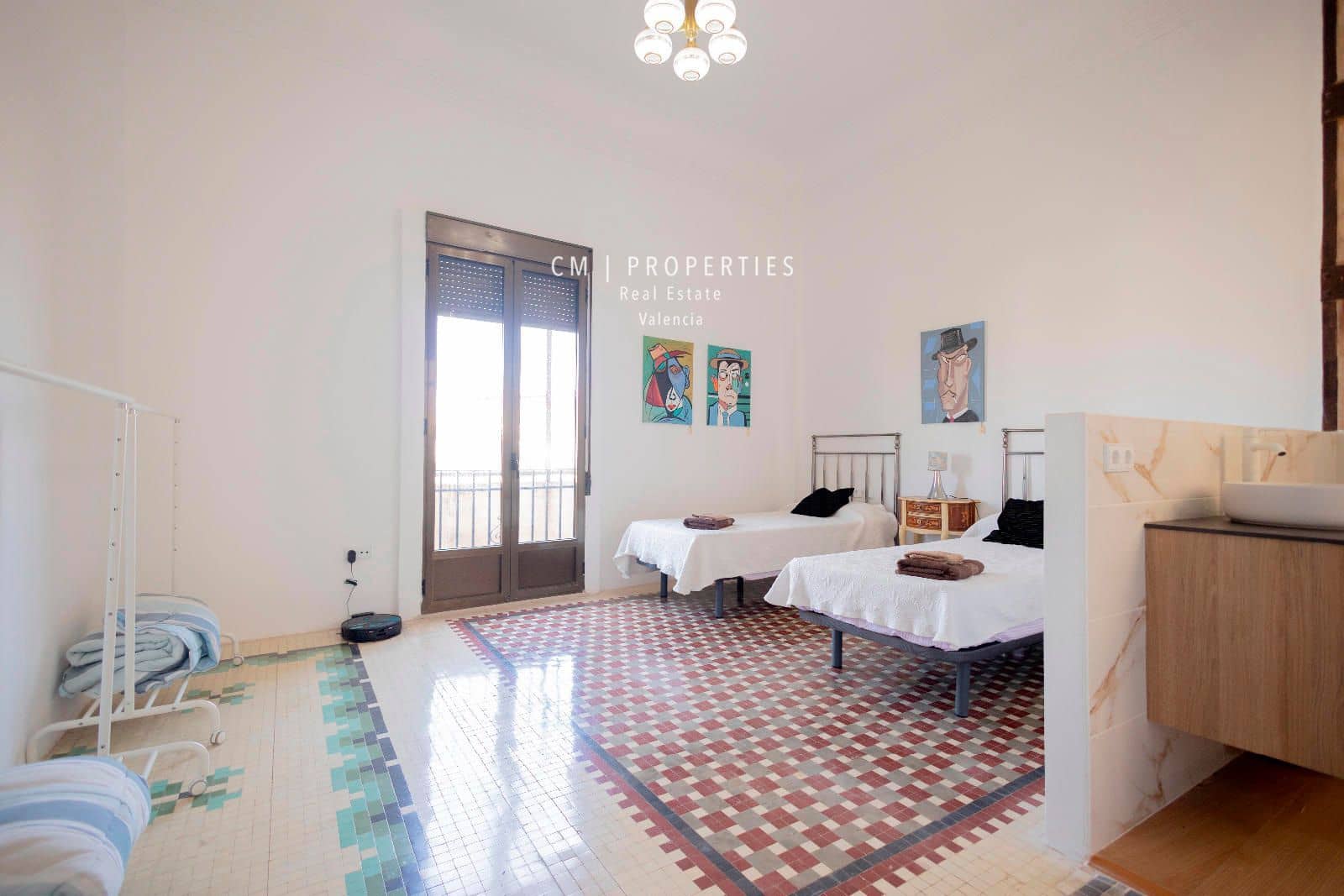 Penthouse de 3 chambres à louer à Valence ville - 2 700 € (Ref: 8343408)