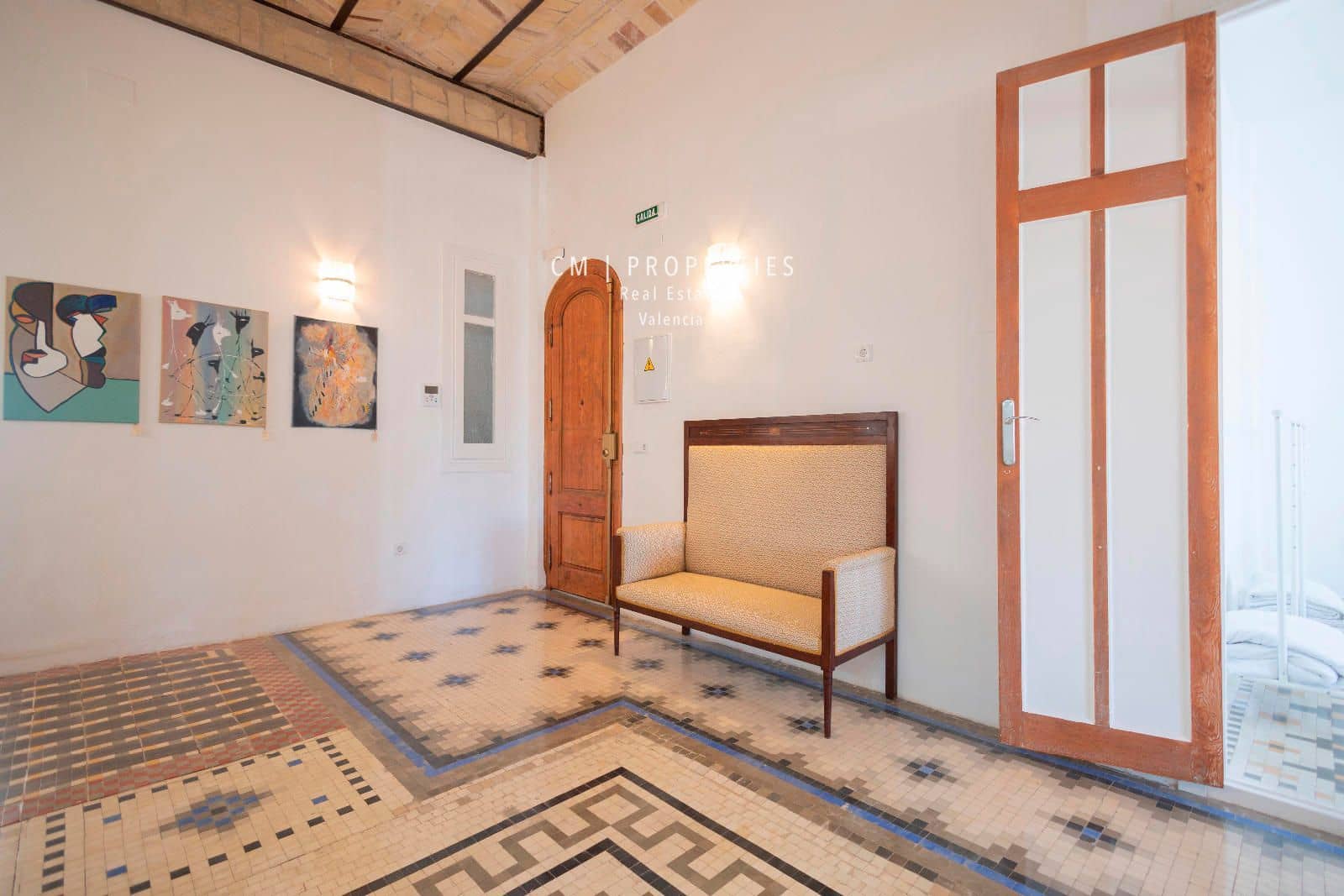 Penthouse de 3 chambres à louer à Valence ville - 2 700 € (Ref: 8343408)