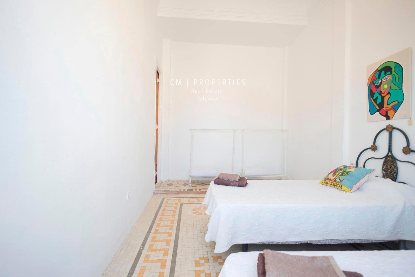 Penthouse de 3 chambres à louer à Valence ville - 2 700 € (Ref: 8343408)