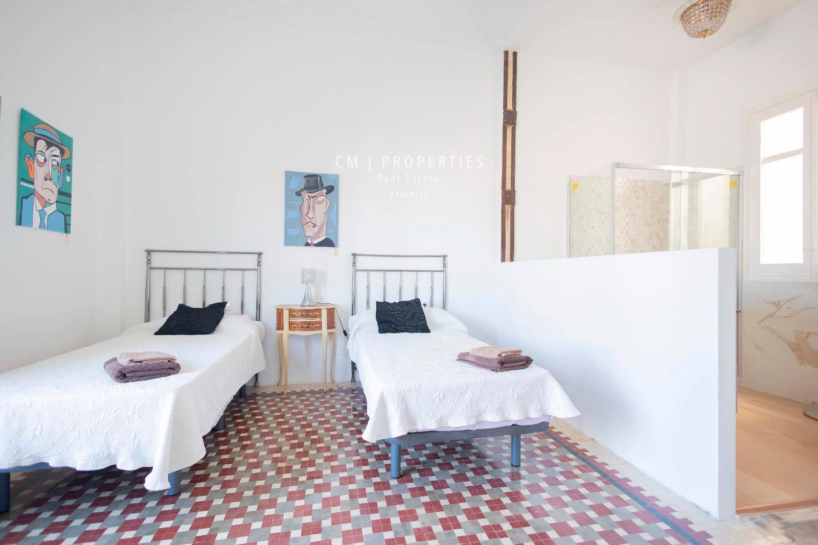 Penthouse de 3 chambres à louer à Valence ville - 2 700 € (Ref: 8343408)