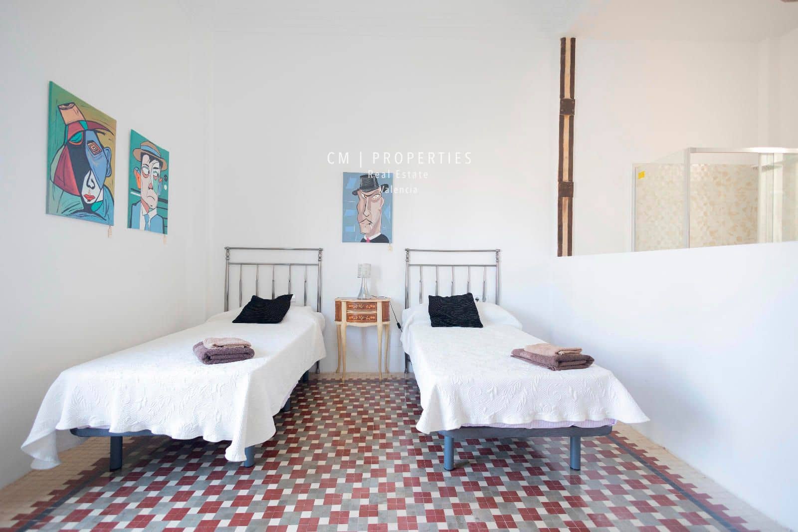 Penthouse de 3 chambres à louer à Valence ville - 2 700 € (Ref: 8343408)