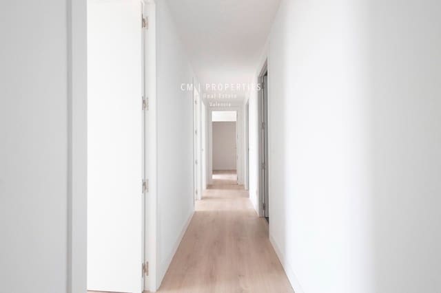 4 Zimmer Wohnung zu vermieten in Algiros, València Stadt mit Pool Garage - 4.500 € (Ref: 8345902)
