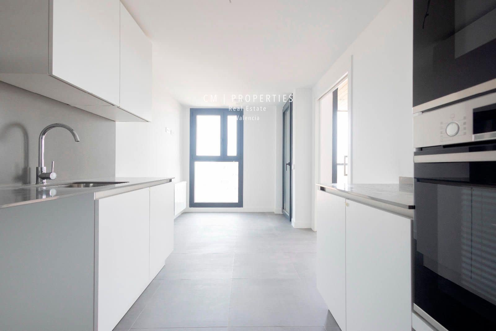 4 Zimmer Wohnung zu vermieten in Valencia Stadt mit Pool Garage - 4.500 € (Ref: 8345902)