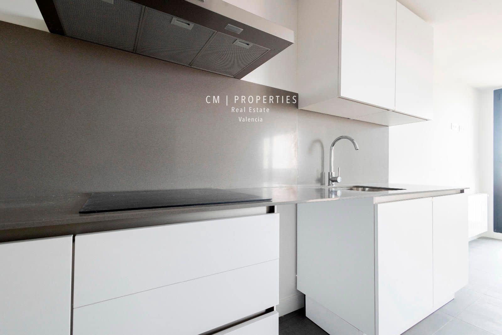 4 Zimmer Wohnung zu vermieten in Valencia Stadt mit Pool Garage - 4.500 € (Ref: 8345902)