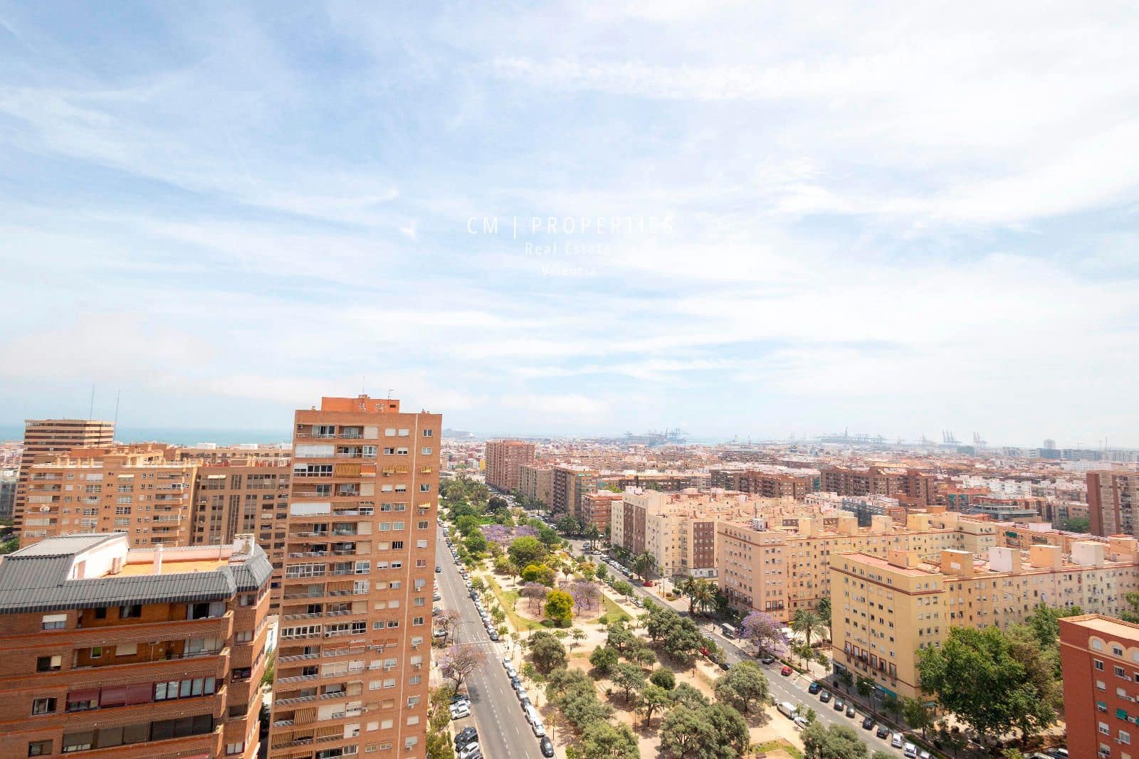 4 Zimmer Wohnung zu vermieten in Valencia Stadt mit Pool Garage - 4.500 € (Ref: 8345902)