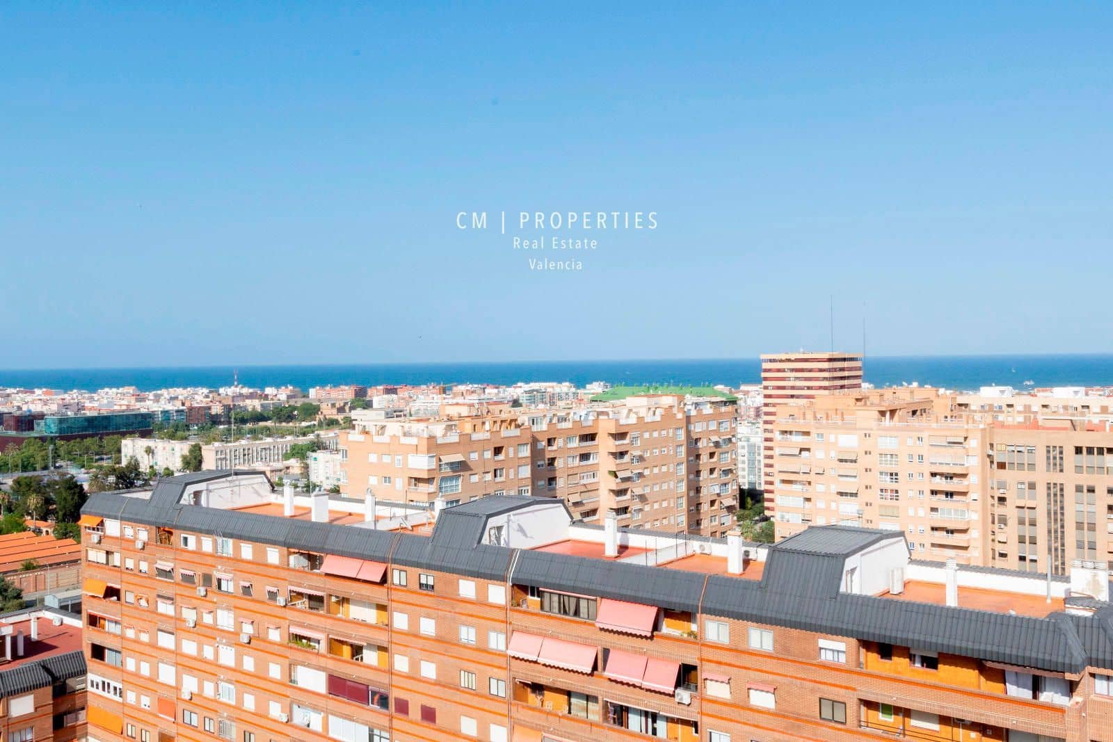 4 Zimmer Wohnung zu vermieten in Valencia Stadt mit Pool Garage - 4.500 € (Ref: 8345902)
