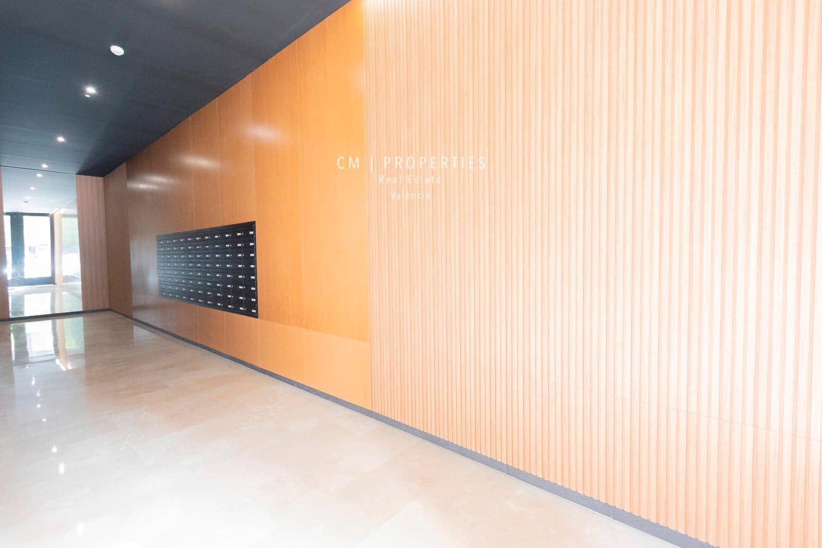 4 Zimmer Wohnung zu vermieten in Valencia Stadt mit Pool Garage - 4.500 € (Ref: 8345902)