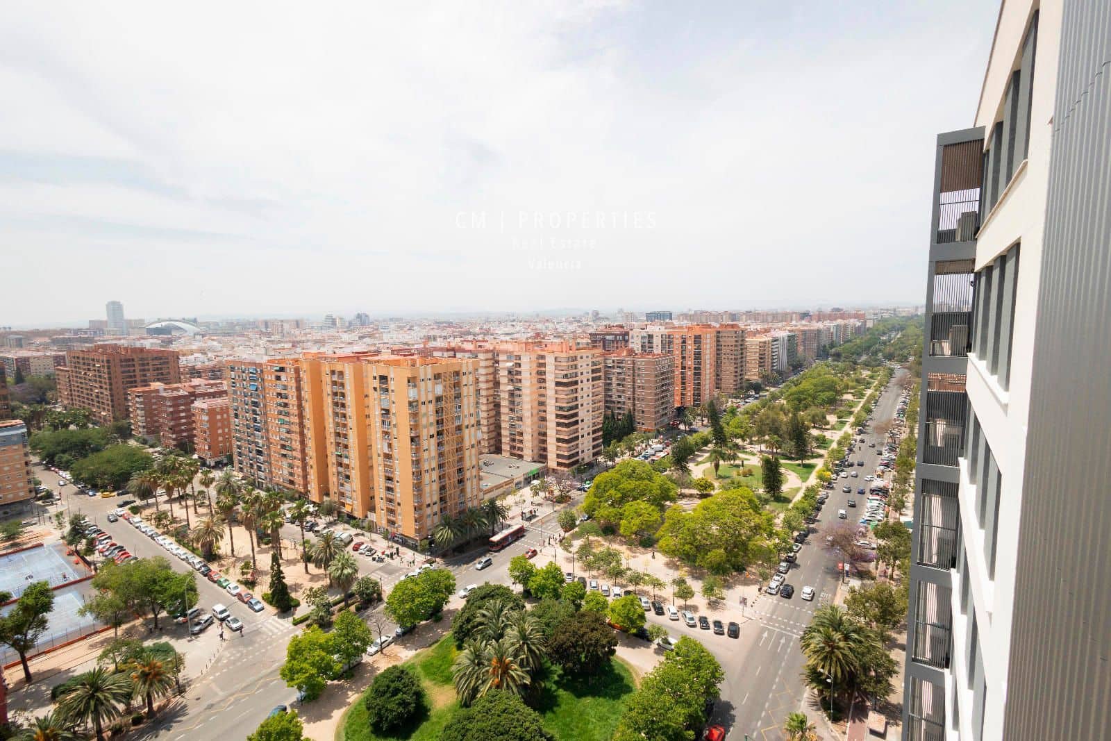 4 Zimmer Wohnung zu vermieten in Valencia Stadt mit Pool Garage - 4.500 € (Ref: 8345902)
