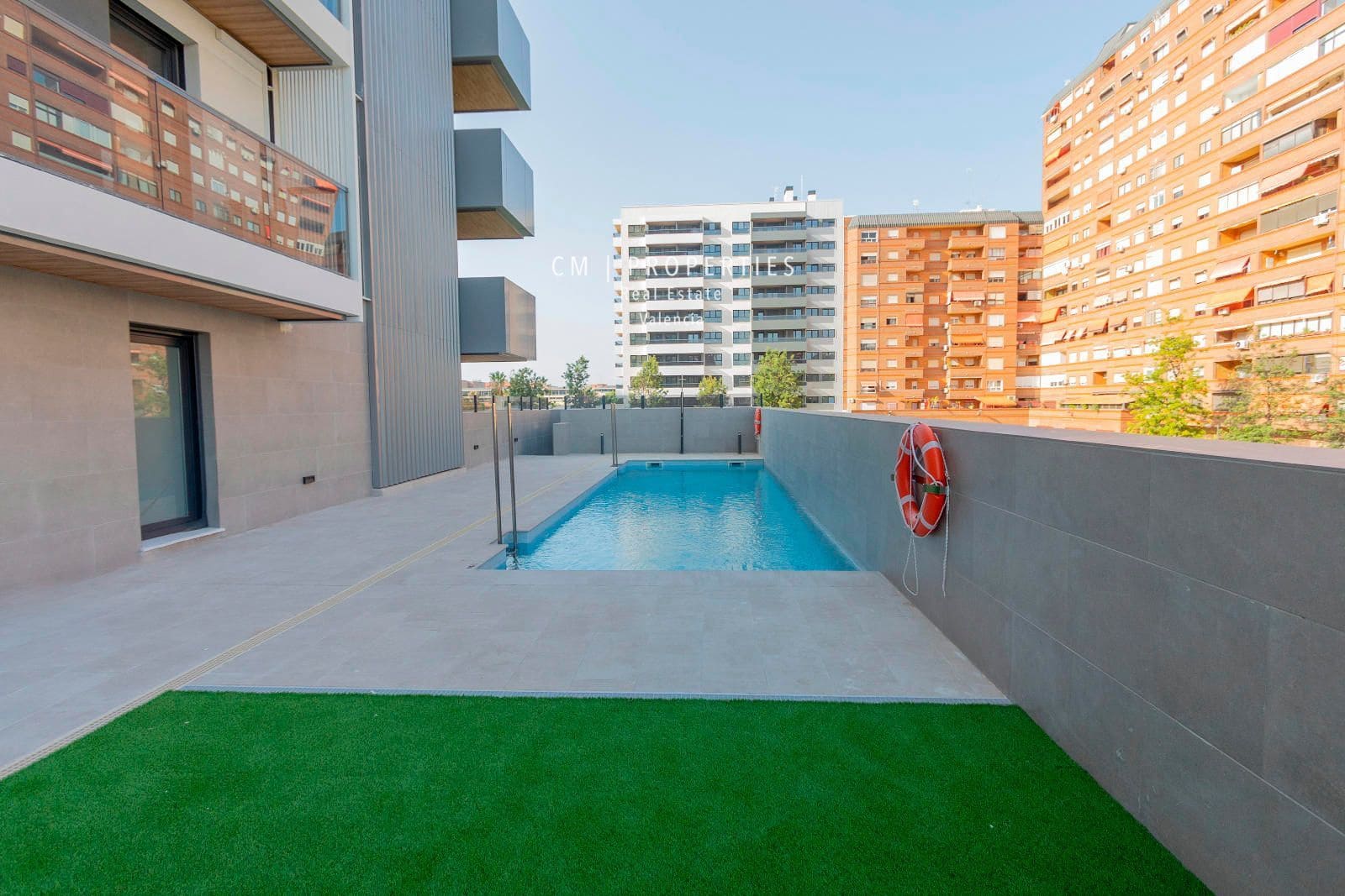 4 Zimmer Wohnung zu vermieten in Valencia Stadt mit Pool Garage - 4.500 € (Ref: 8345902)