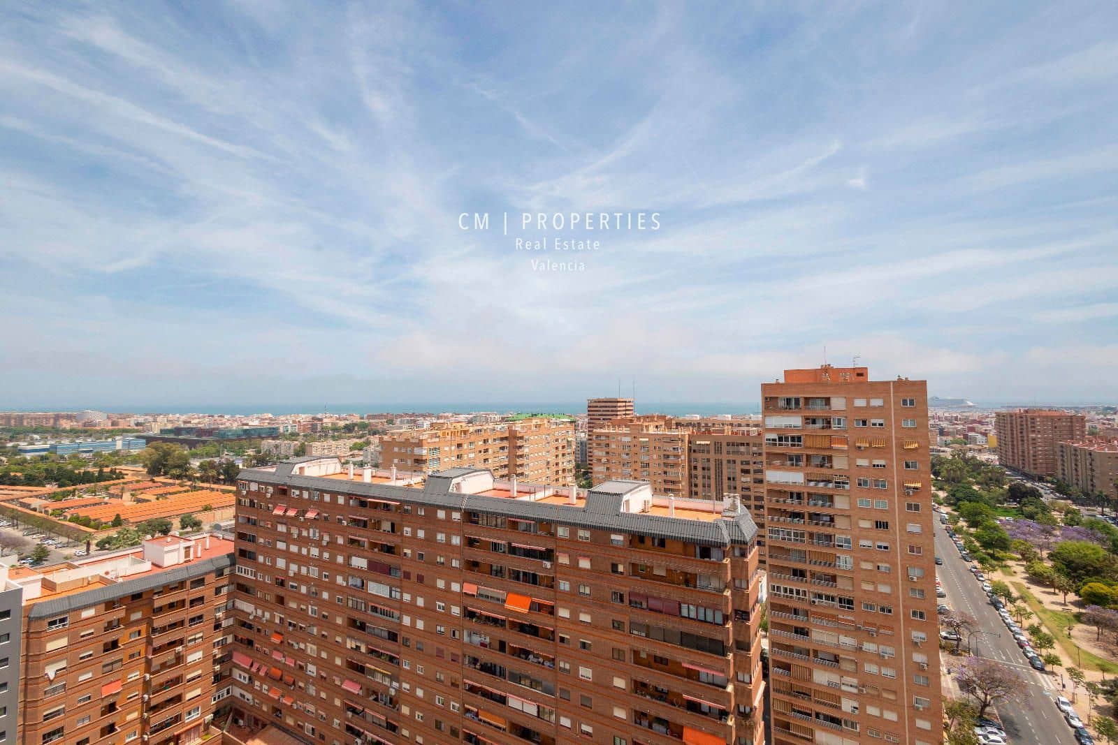 4 Zimmer Wohnung zu vermieten in Valencia Stadt mit Pool Garage - 4.500 € (Ref: 8345902)
