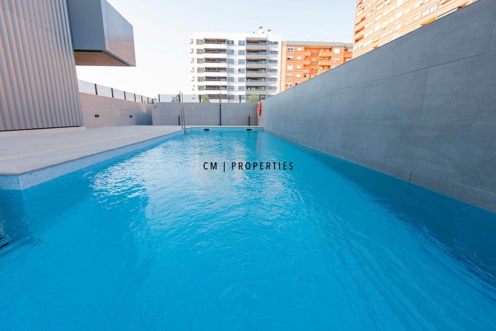 4 Zimmer Wohnung zu vermieten in Valencia Stadt mit Pool Garage - 4.500 € (Ref: 8345902)