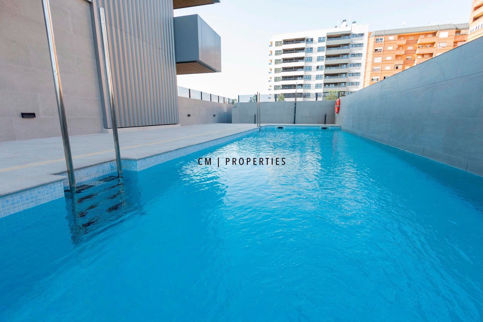 4 Zimmer Wohnung zu vermieten in Valencia Stadt mit Pool Garage - 4.500 € (Ref: 8345902)