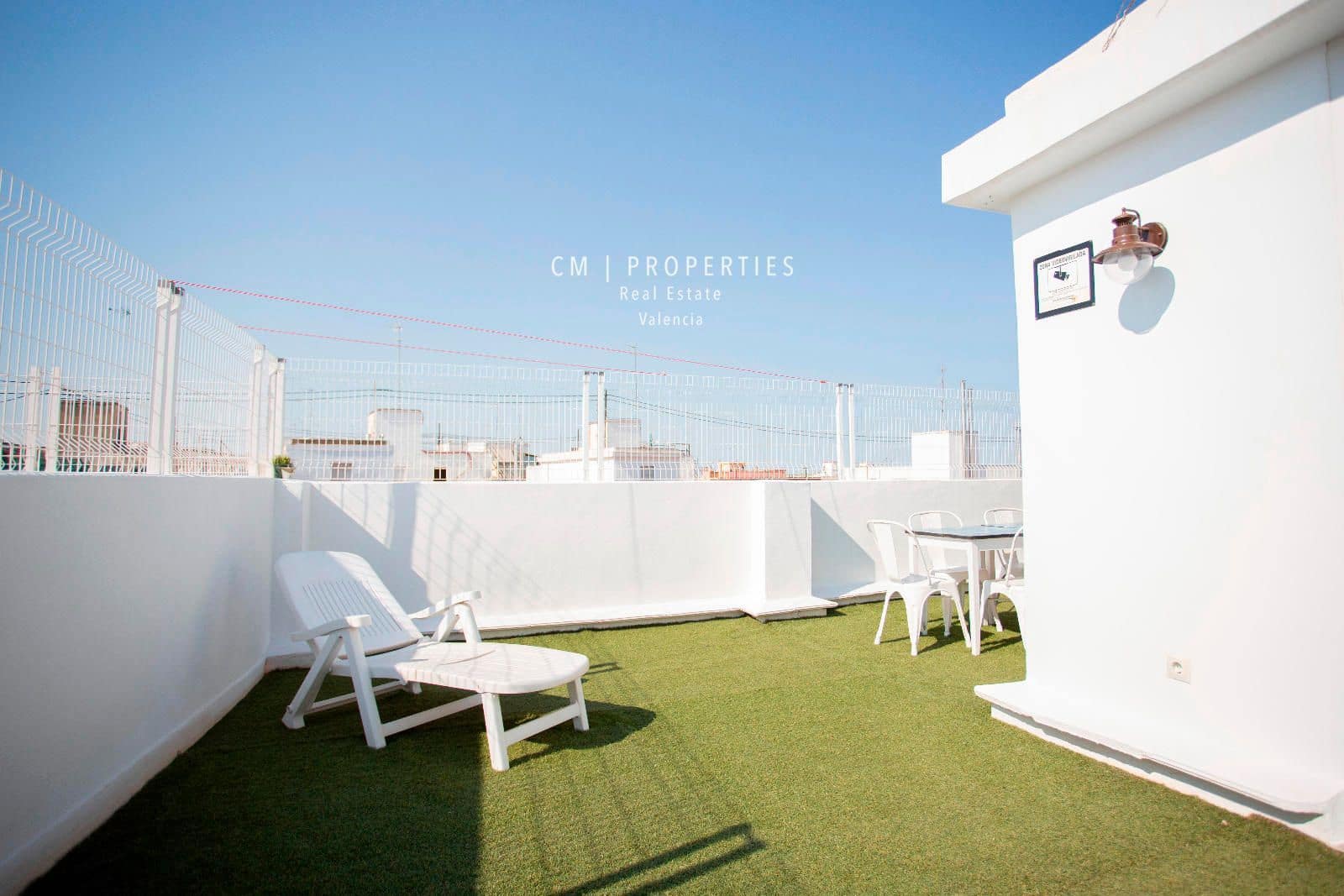 3 makuuhuone Kattohuoneisto vuokrattavana paikassa Valencia kaupunki - 1 400 € (Ref: 8347410)