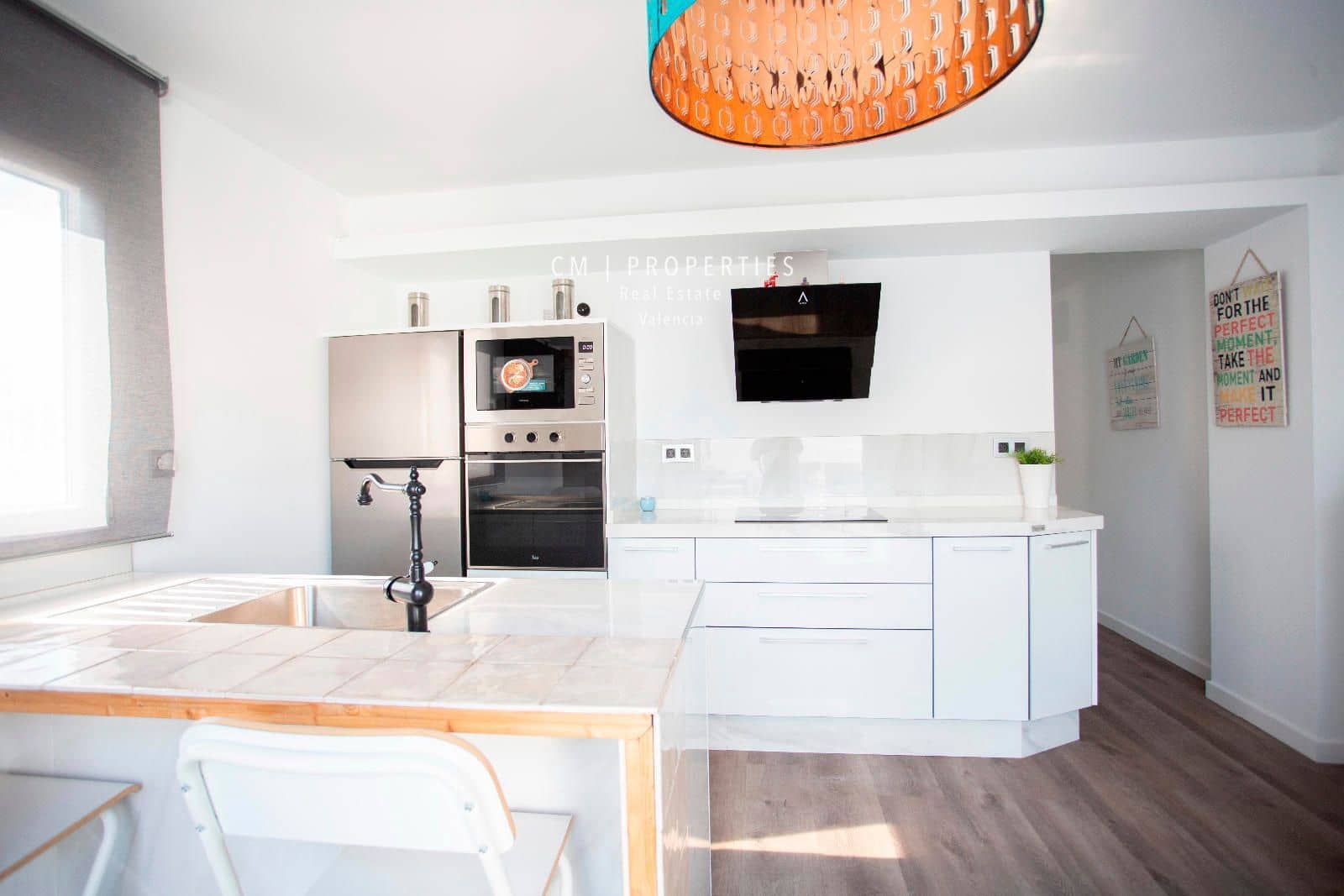 3 makuuhuone Kattohuoneisto vuokrattavana paikassa Valencia kaupunki - 1 400 € (Ref: 8347410)