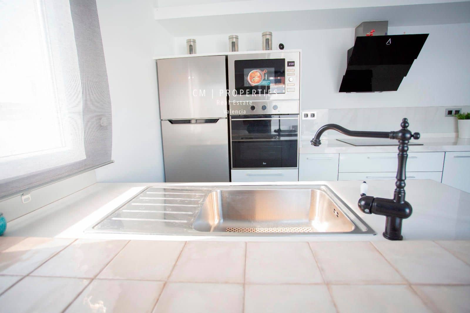 3 makuuhuone Kattohuoneisto vuokrattavana paikassa Valencia kaupunki - 1 400 € (Ref: 8347410)