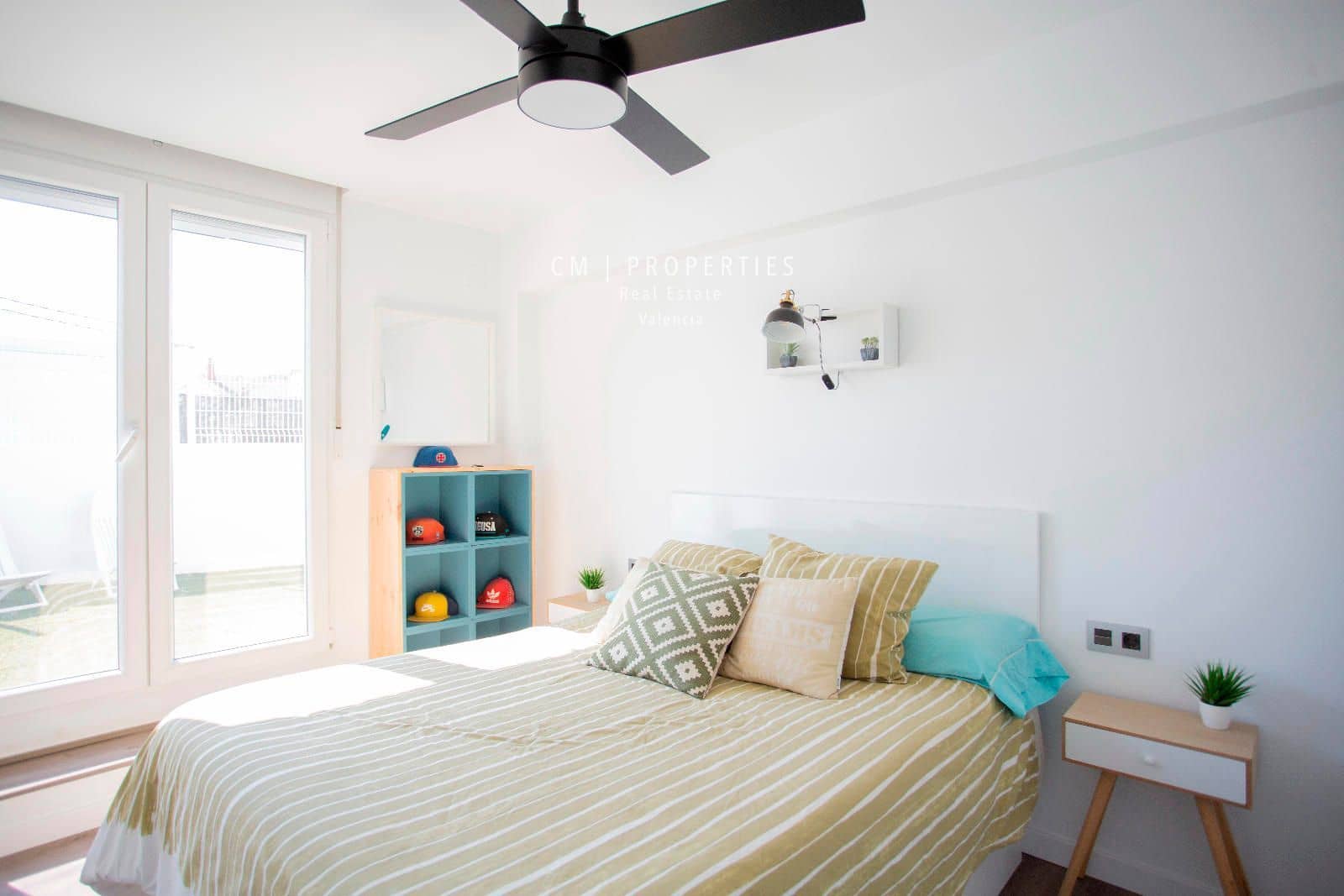 3 makuuhuone Kattohuoneisto vuokrattavana paikassa Valencia kaupunki - 1 400 € (Ref: 8347410)