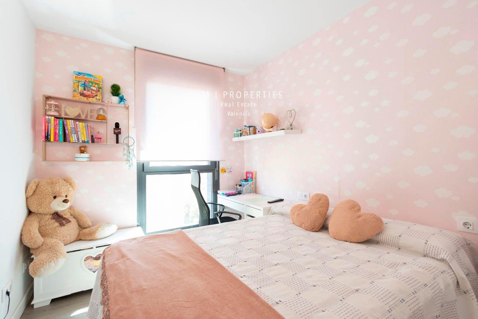 3 sypialnia Mieszkanie do wynajęcia w Miasto Walencja z basenem garażem - 2 600 € (Ref: 8352717)