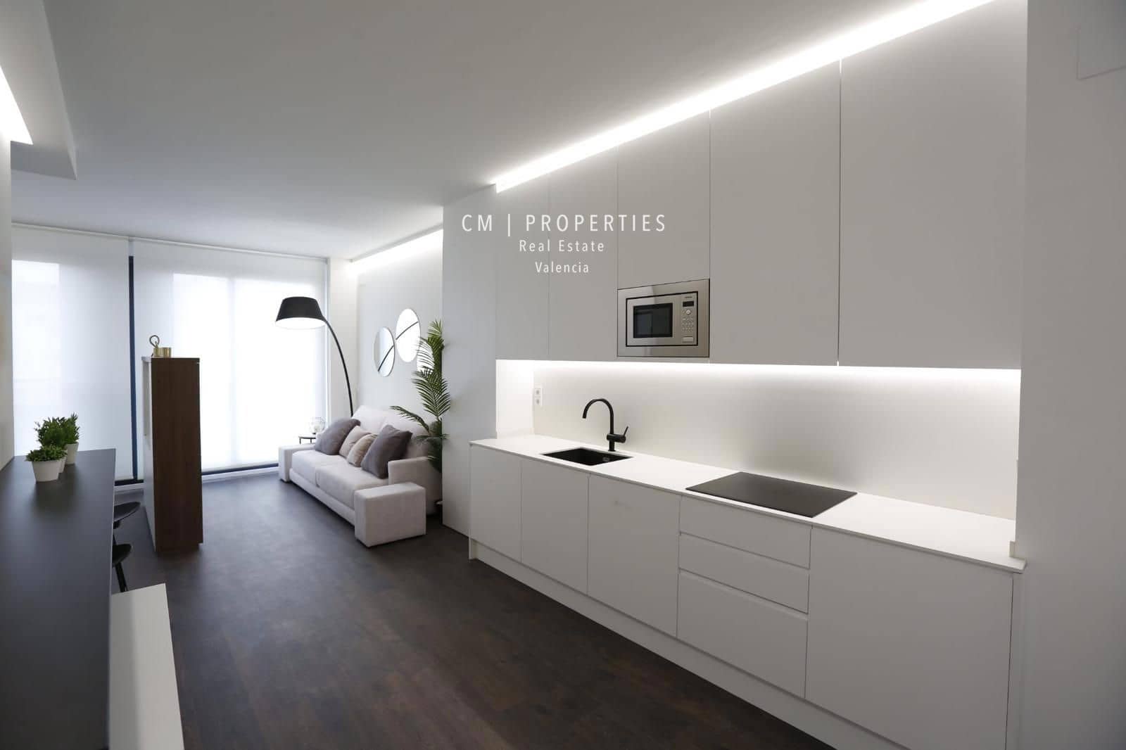 Lejlighed til leje i Valencia by - € 1.225 (Ref: 8364280)