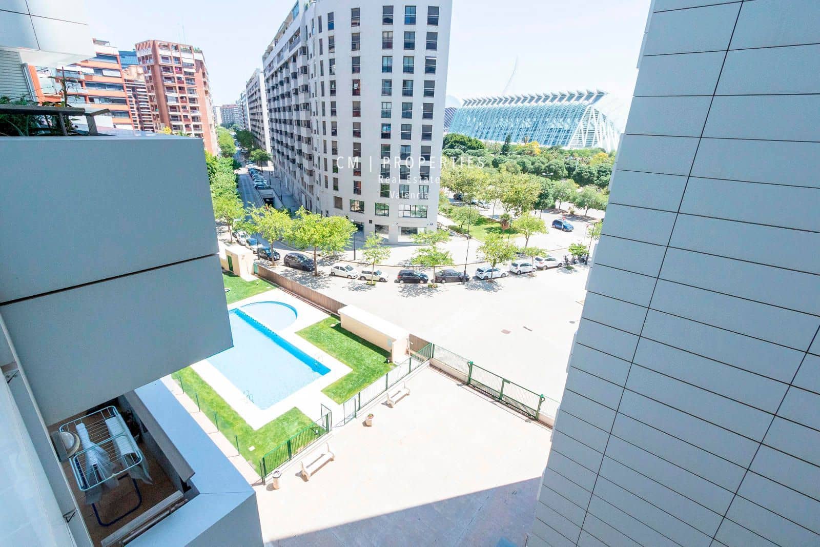 Appartement de 3 chambres à louer à Valence ville avec piscine garage - 2 500 € (Ref: 8371624)