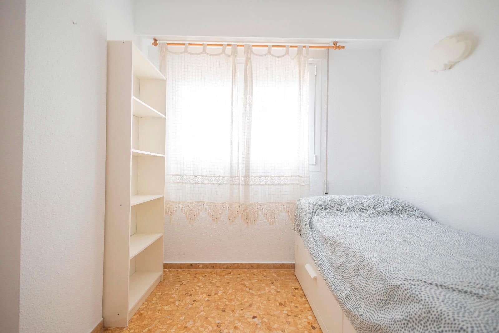 2 sypialnia Mieszkanie do wynajęcia w Puig z basenem - 800 € (Ref: 8379195)