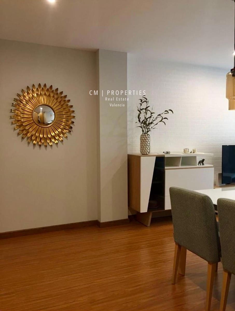 Appartement de 3 chambres à louer à Mislata avec garage - 1 400 € (Ref: 8389472)