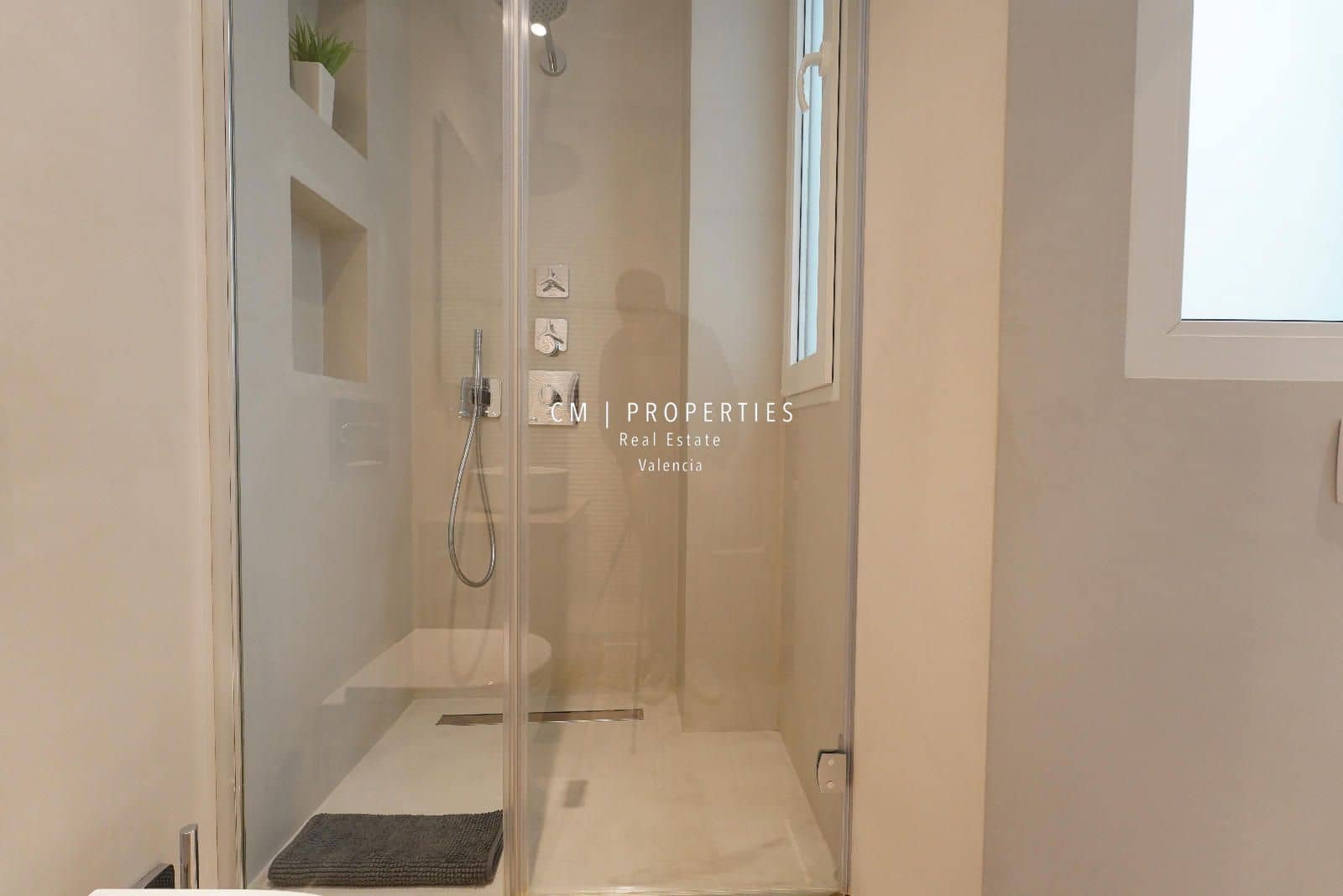 1 soveværelse Lejlighed til salg i Valencia by - € 299.000 (Ref: 8395651)