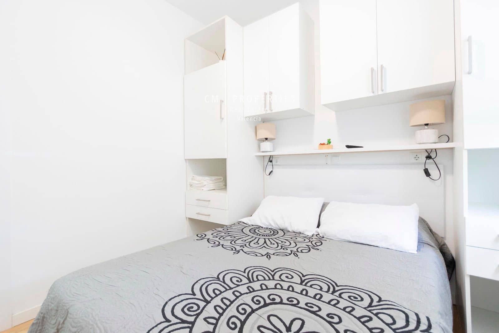 1 slaapkamer Flat te huur in Xirivella - € 850 (Ref: 8396151)