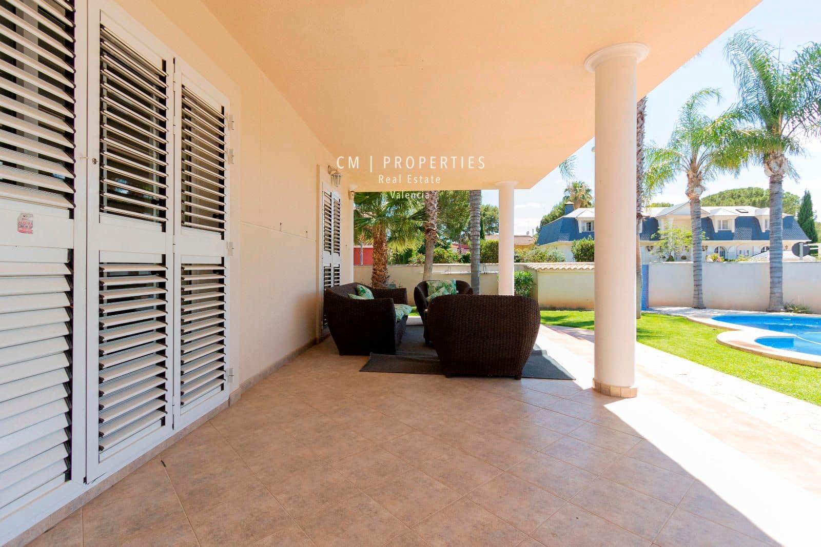 4 bedroom Villa for rent in L'Eliana with pool garage - € 4,900 (Ref: 8399696)