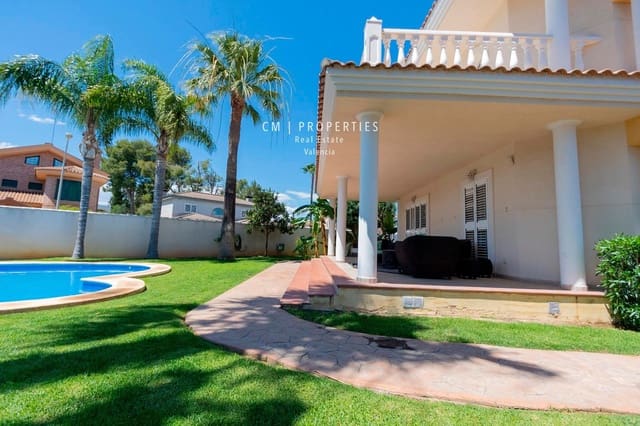 4 slaapkamer Villa te huur in L'Eliana met zwembad garage - € 4.900 (Ref: 8399696)