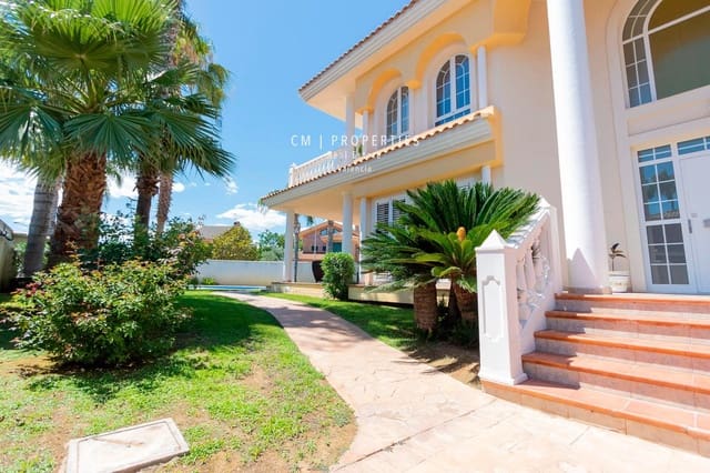 4 slaapkamer Villa te huur in L'Eliana met zwembad garage - € 4.900 (Ref: 8399696)