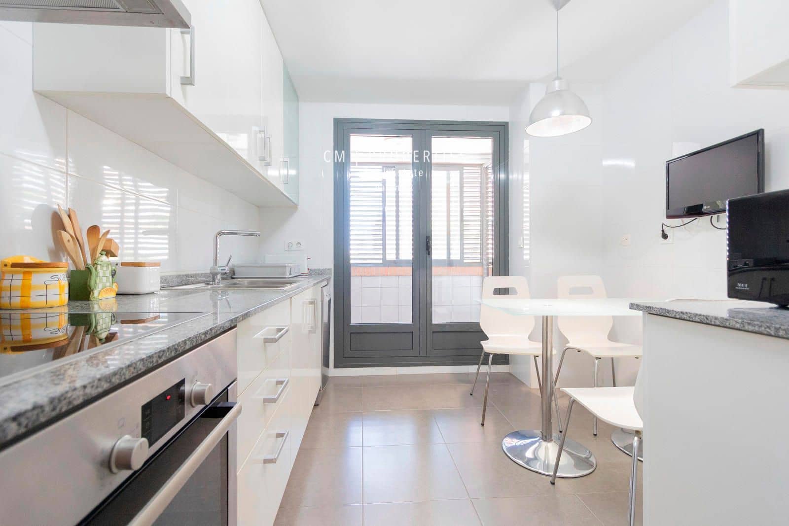 3 soverom Leilighet til leie i Alboraya / Alboraia med svømmebasseng garasje - € 2 200 (Ref: 8431816)