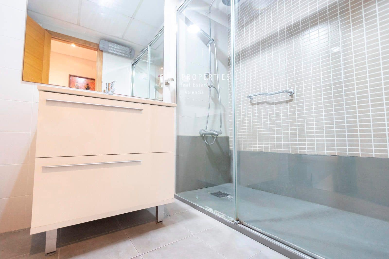 3 soverom Leilighet til leie i Alboraya / Alboraia med svømmebasseng garasje - € 2 200 (Ref: 8431816)