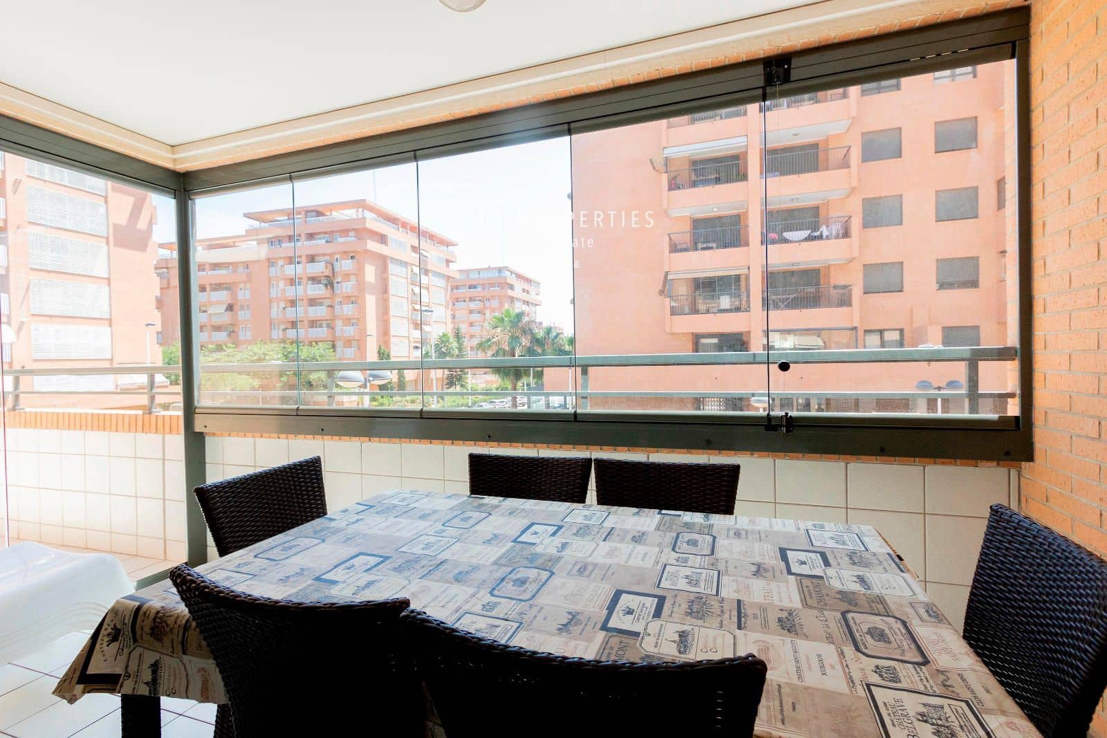 3 soverom Leilighet til leie i Alboraya / Alboraia med svømmebasseng garasje - € 2 200 (Ref: 8431816)