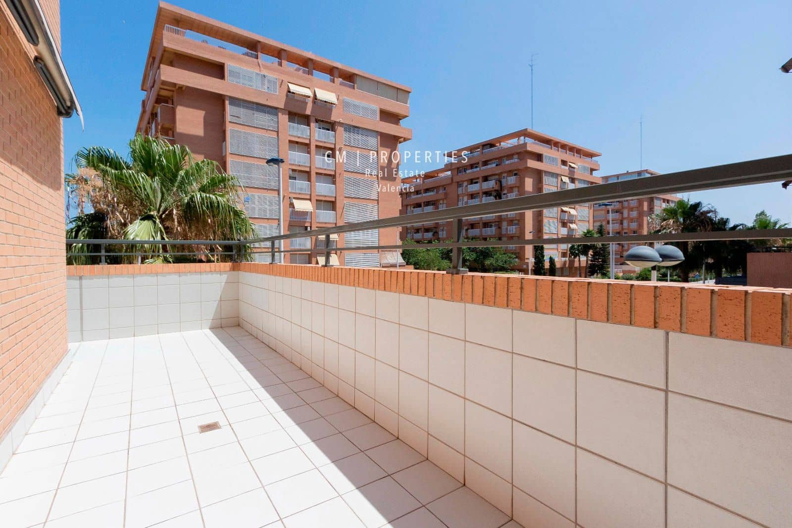 3 soverom Leilighet til leie i Alboraya / Alboraia med svømmebasseng garasje - € 2 200 (Ref: 8431816)