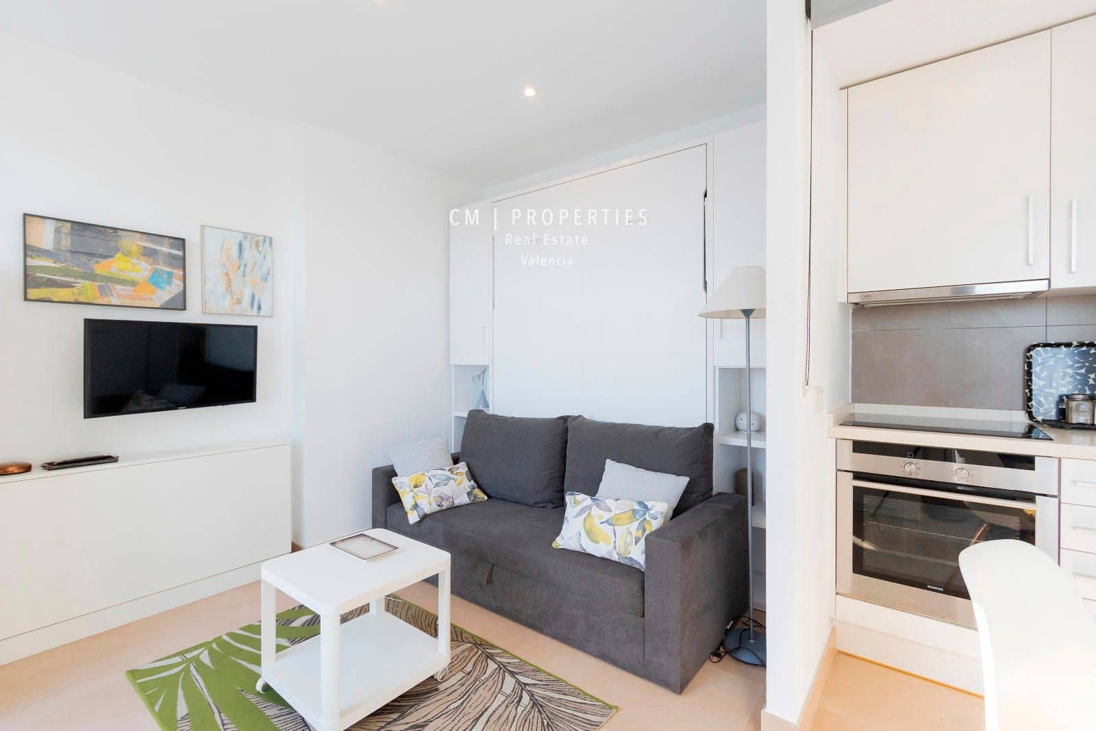 Penthouse til leie i Valencia by med svømmebasseng garasje - € 1 300 (Ref: 8437876)